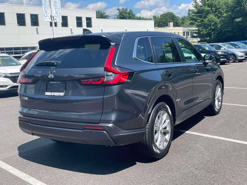 Used 2024 Honda CR-V EX image 4