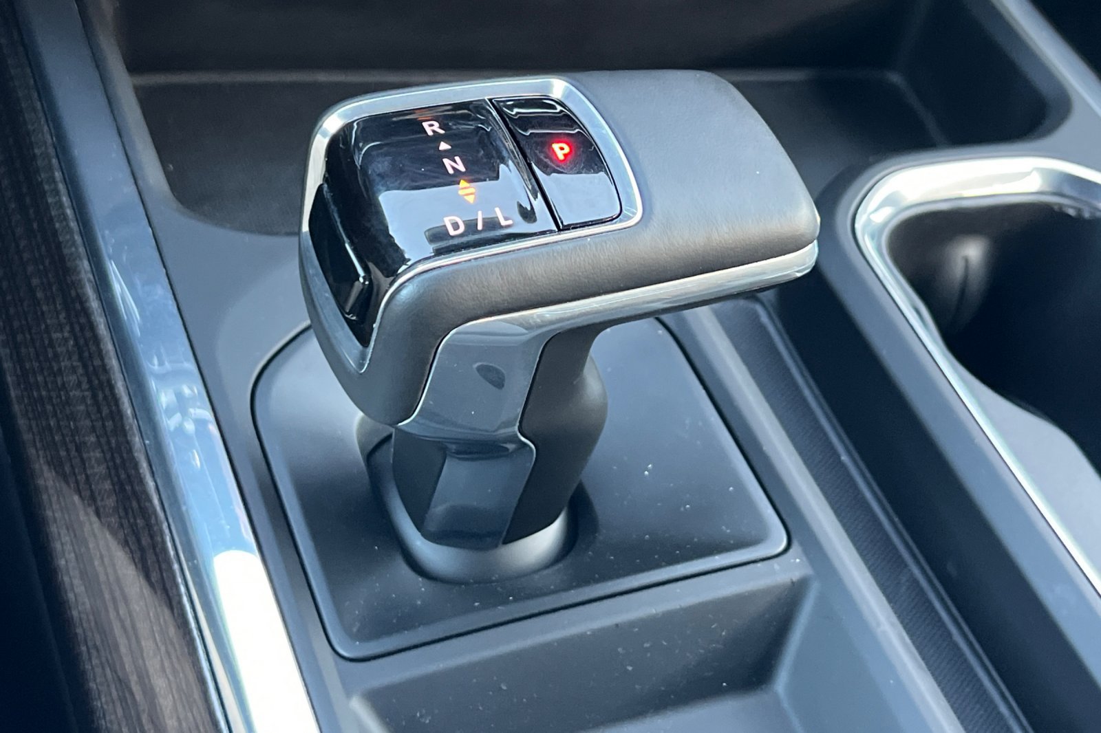 Used 2025 Chevrolet Silverado 1500 LT AWD/4WD image 28