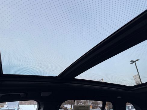 Certified 2023 BMW X5 M50i w/ Executive Package image 35