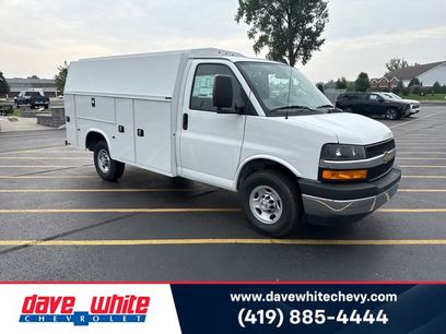 New 2025 Chevrolet Express 3500 w/ Power Convenience Package