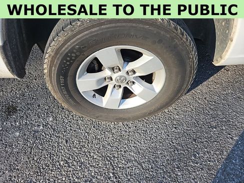 Used 2019 RAM 1500 Classic SLT image 12