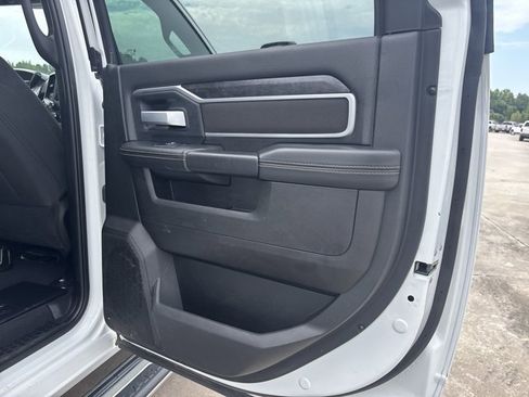 Used 2024 RAM 2500 Big Horn image 16