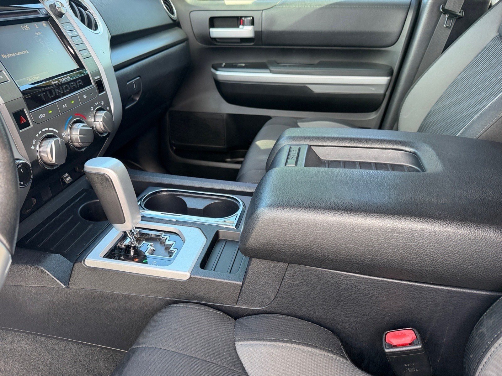 Used 2017 Toyota Tundra SR5 w/ TRD Off Road Package AWD/4WD image 14