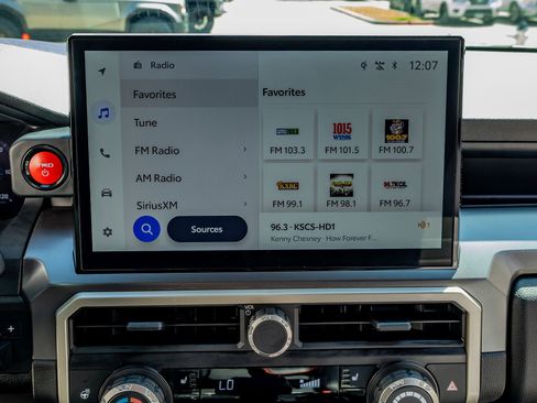 Used 2025 Toyota Tacoma TRD Off-Road w/ TRD Off Road Upgrade Package image 25