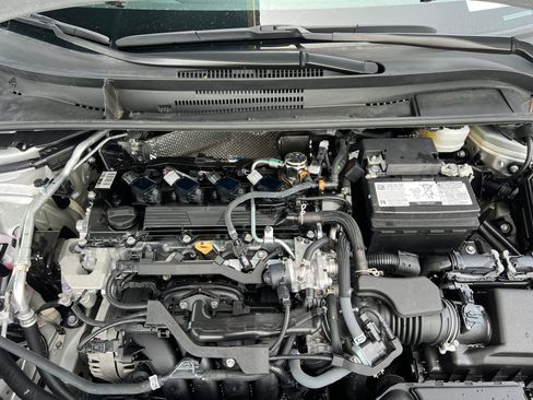 Used 2025 Toyota Corolla LE FWD image 21