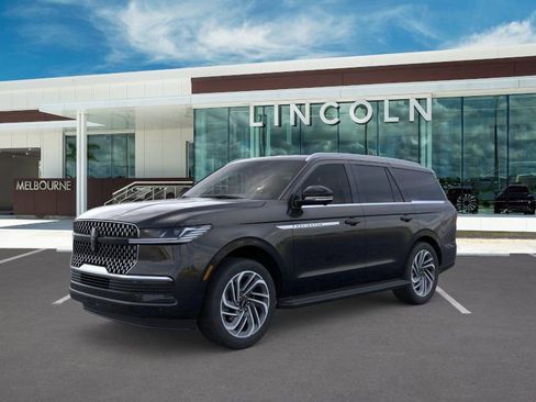 New 2026 Lincoln Navigator Premiere image 1
