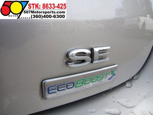 Used 2018 Ford Focus SE w/ Cold Weather Package image 11