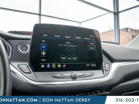 Used 2025 Chevrolet Blazer LT FWD image 7