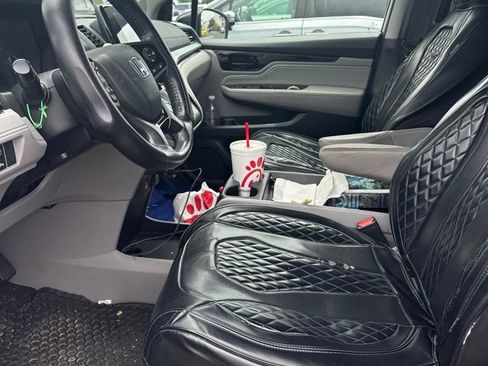 Used 2021 Honda Odyssey Touring image 9