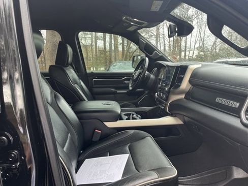 Used 2019 RAM 1500 Laramie image 11