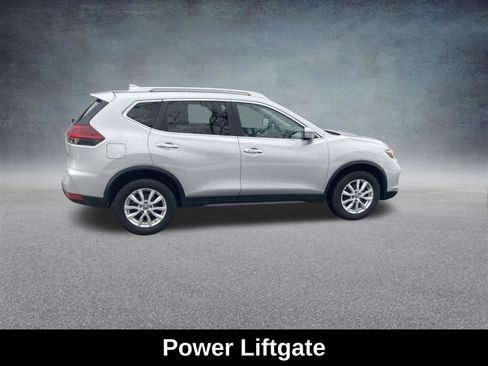 Used 2020 Nissan Rogue SV image 7
