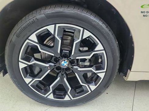Used 2025 BMW X3 xDrive30i w/ Premium Package AWD/4WD image 63