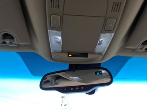 Used 2008 Cadillac DTS image 15