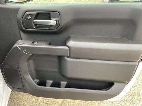 New 2026 Chevrolet Silverado 1500 W/T image 18
