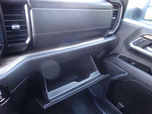Certified 2024 Chevrolet Silverado 2500 LT AWD/4WD image 29