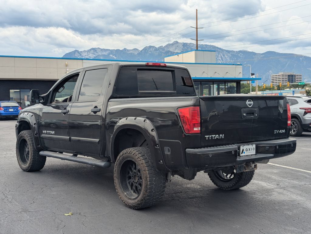 Used 2013 Nissan Titan 4x4 Crew Cab image 7