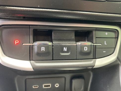 Used 2022 GMC Terrain SLE w/ Driver Convenience Package AWD/4WD image 32