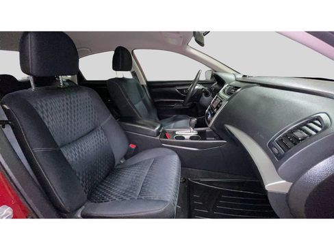 Used 2017 Nissan Altima 2.5 SV FWD image 17