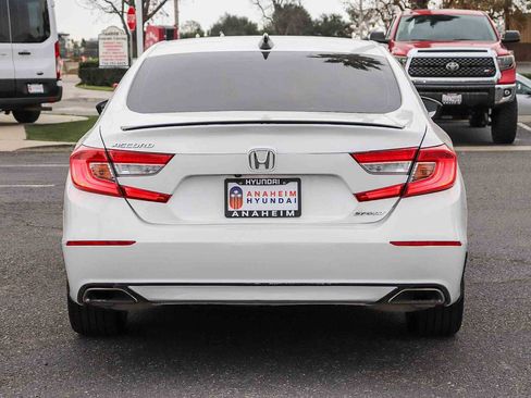 Used 2022 Honda Accord Sport image 7