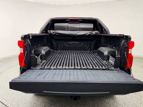 Used 2019 Chevrolet Silverado 1500 RST AWD/4WD image 21