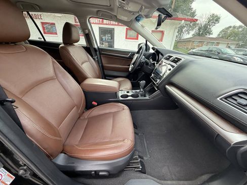 Used 2018 Subaru Outback 2.5i Touring w/ Protection Package #1 AWD/4WD image 14