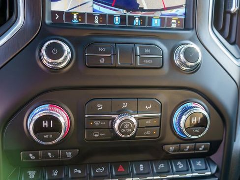 Used 2021 GMC Sierra 2500 AT4 w/ AT4 Premium Plus Package image 35