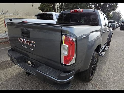 Used 2022 GMC Canyon Elevation w/ Trailering Package AWD/4WD image 5