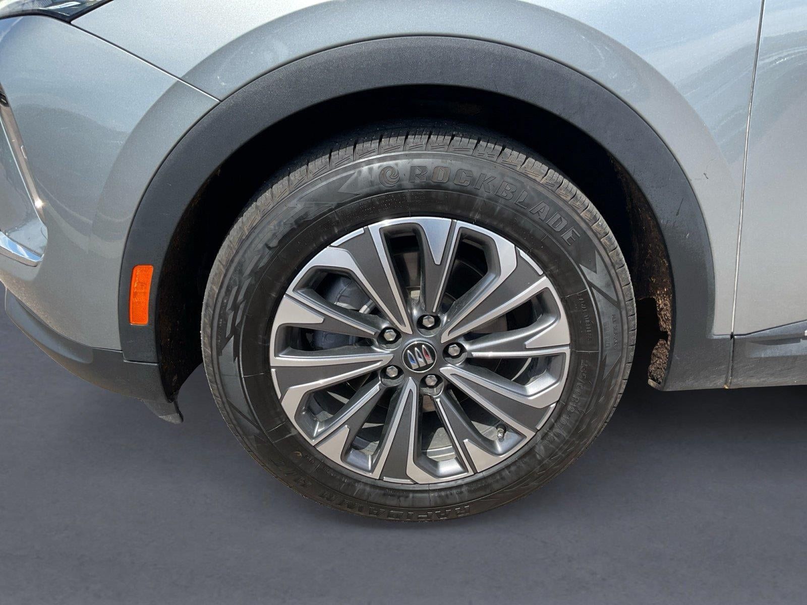 Certified 2024 Buick Envision Preferred AWD/4WD image 14