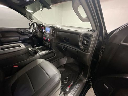 Used 2022 Chevrolet Silverado 1500 LT Trail Boss w/ LT Trail Boss Premium Package image 28