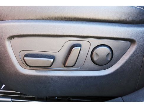 Certified 2025 MAZDA CX-50 AWD 2.5 S w/ Preferred Package image 27