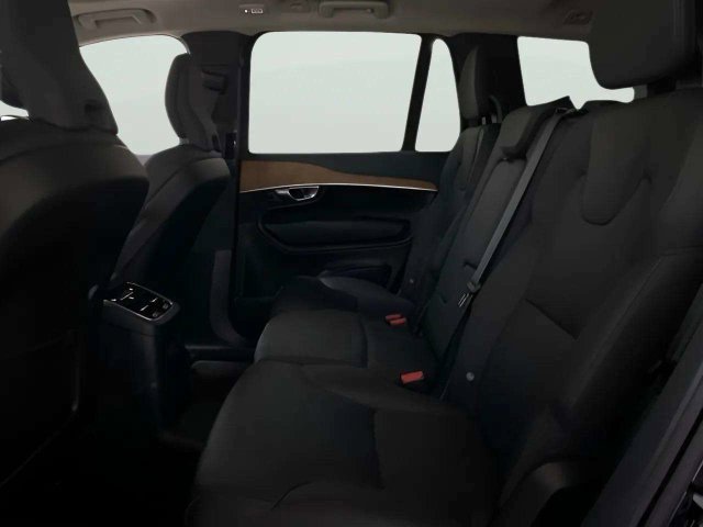 Used 2024 Volvo XC90 T8 Plus w/ Protection Package Premier AWD/4WD image 22