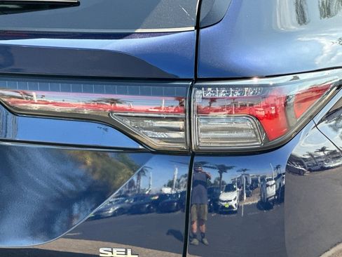 New 2025 Mitsubishi Outlander SEL image 27