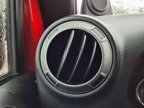 Used 2013 Jeep Wrangler Sport w/ Connectivity Group image 21