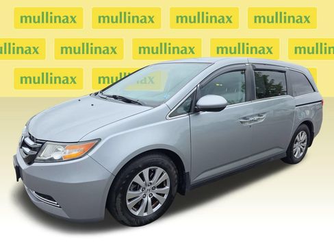 Used 2016 Honda Odyssey SE image 8