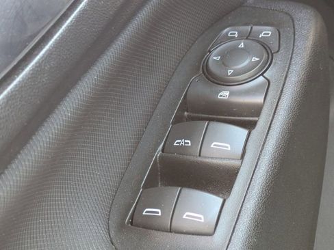 Used 2023 Chevrolet Equinox RS w/ RS Leather Package image 29