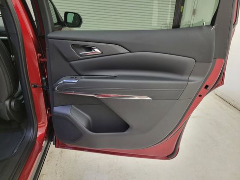 New 2026 Chevrolet Traverse LT w/ Midnight/Sport Edition image 38