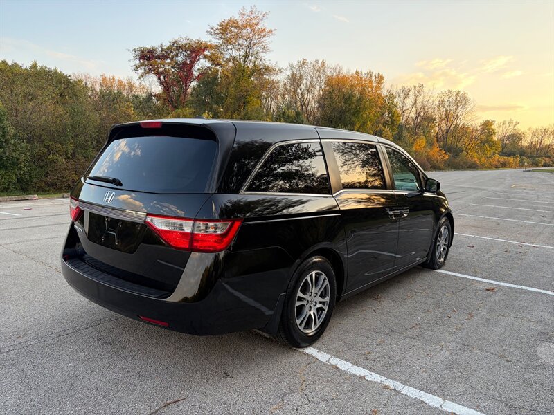 Used 2011 Honda Odyssey EX-L image 5