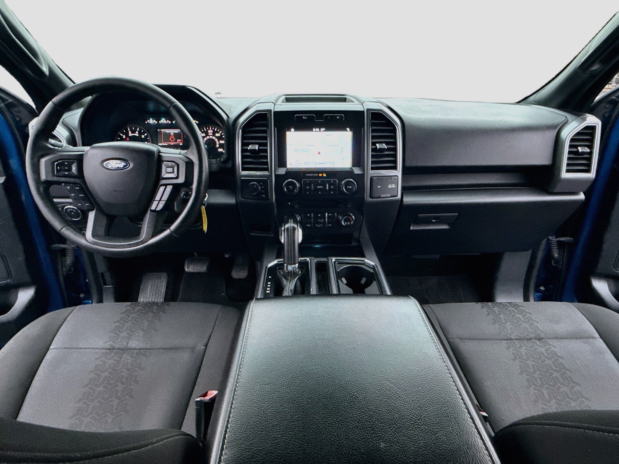 Used 2018 Ford F150 XLT w/ Equipment Group 302A Luxury AWD/4WD image 14