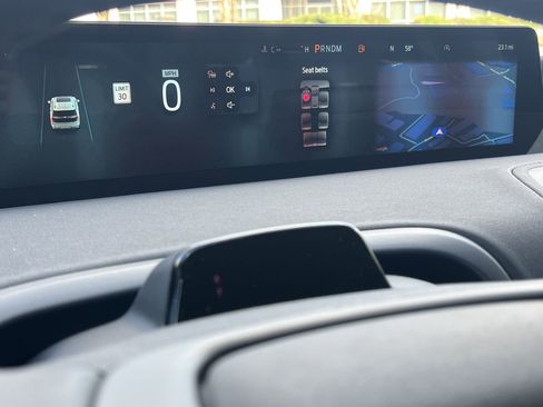 New 2025 Ford Expedition Platinum w/ Platinum Ultimate Package image 12