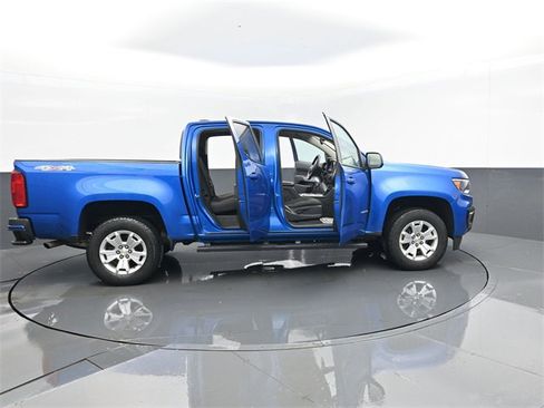Used 2022 Chevrolet Colorado LT w/ LT Convenience Package image 26