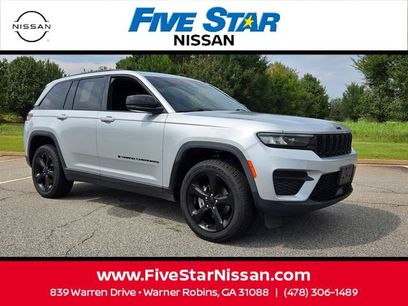 Used 2022 Jeep Grand Cherokee Altitude