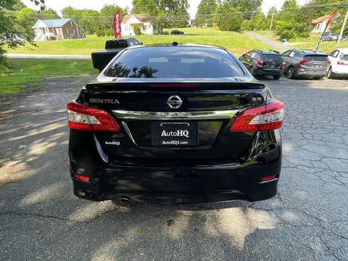 Used 2015 Nissan Sentra SR w/ SR Premium Package FWD image 7