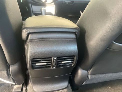 Used 2012 Honda Accord EX-L image 16