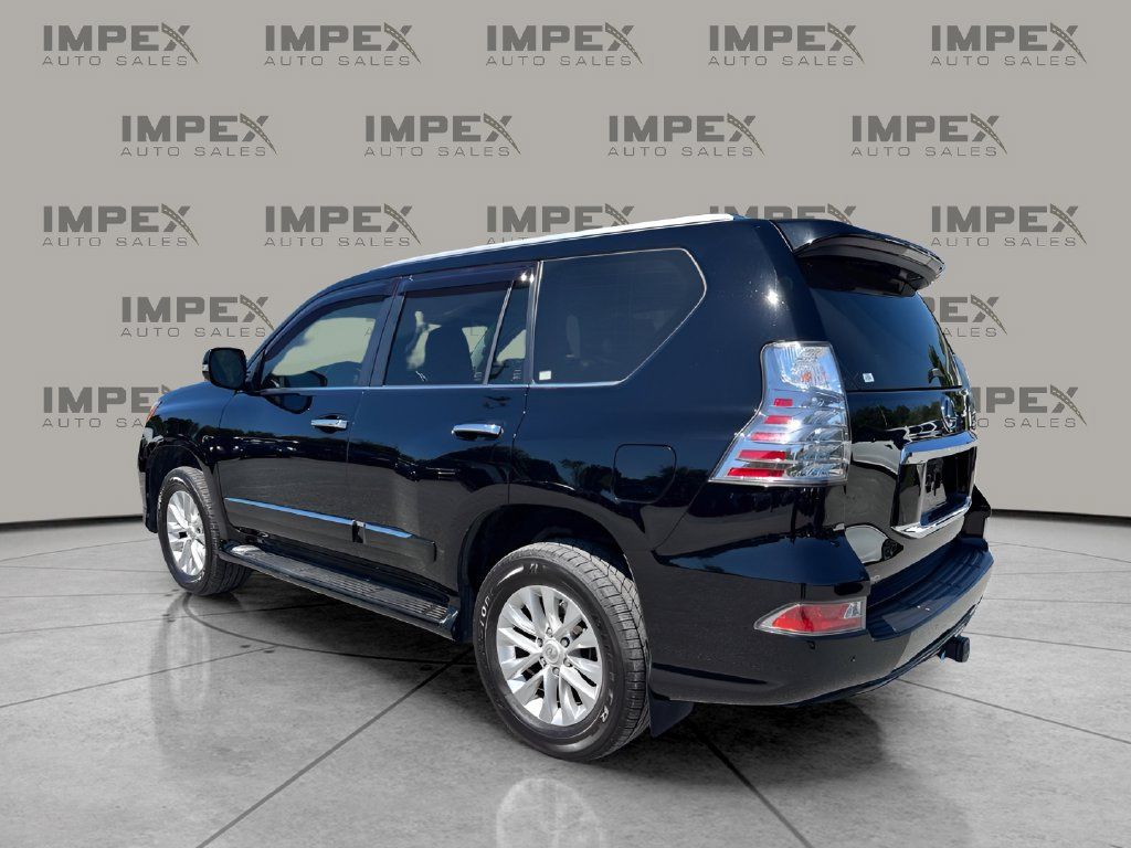 Used 2015 Lexus GX 460 w/ Premium Package AWD/4WD image 3