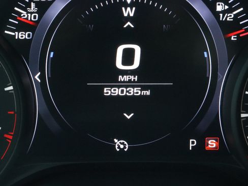 Used 2019 Chevrolet Camaro SS RWD image 28