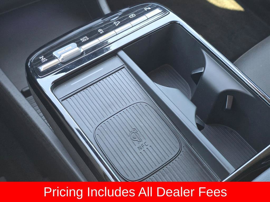 Used 2025 Hyundai Tucson Limited AWD/4WD image 25