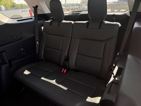 New 2026 Ford Explorer Active image 24