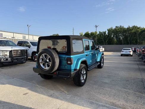Used 2020 Jeep Wrangler Unlimited Sahara AWD/4WD image 5