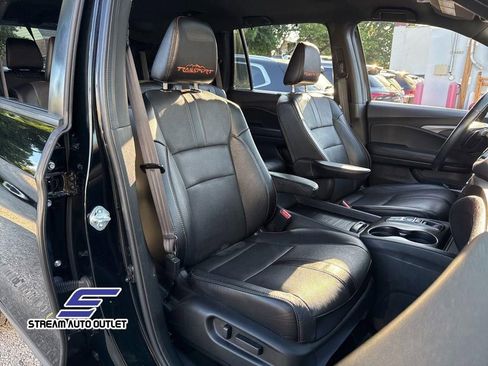Used 2022 Honda Pilot TrailSport image 15