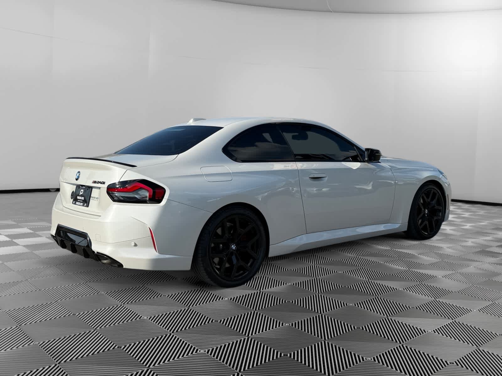 Used 2025 BMW M240i Coupe w/ Premium Package RWD image 5